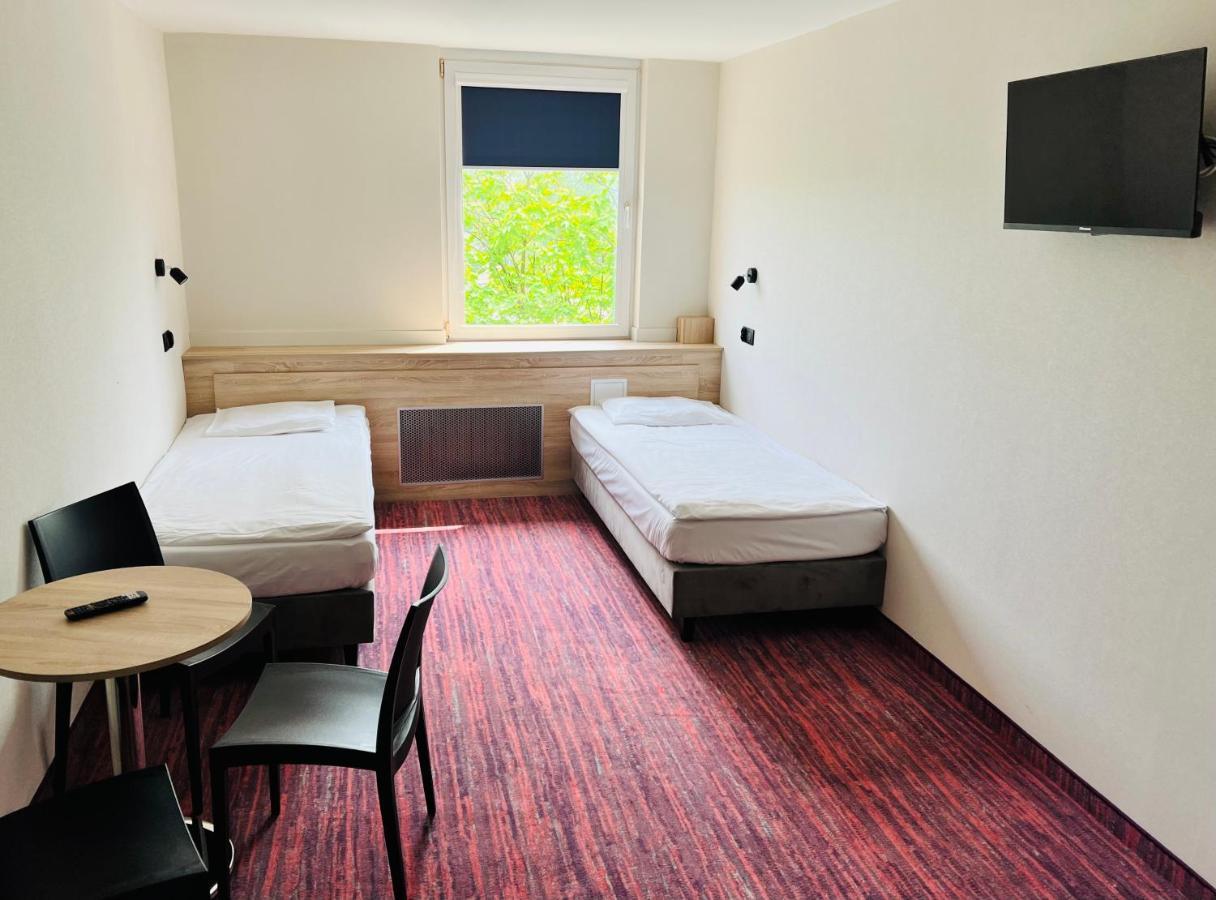 קרקוב Hotel Rok מראה חיצוני תמונה
