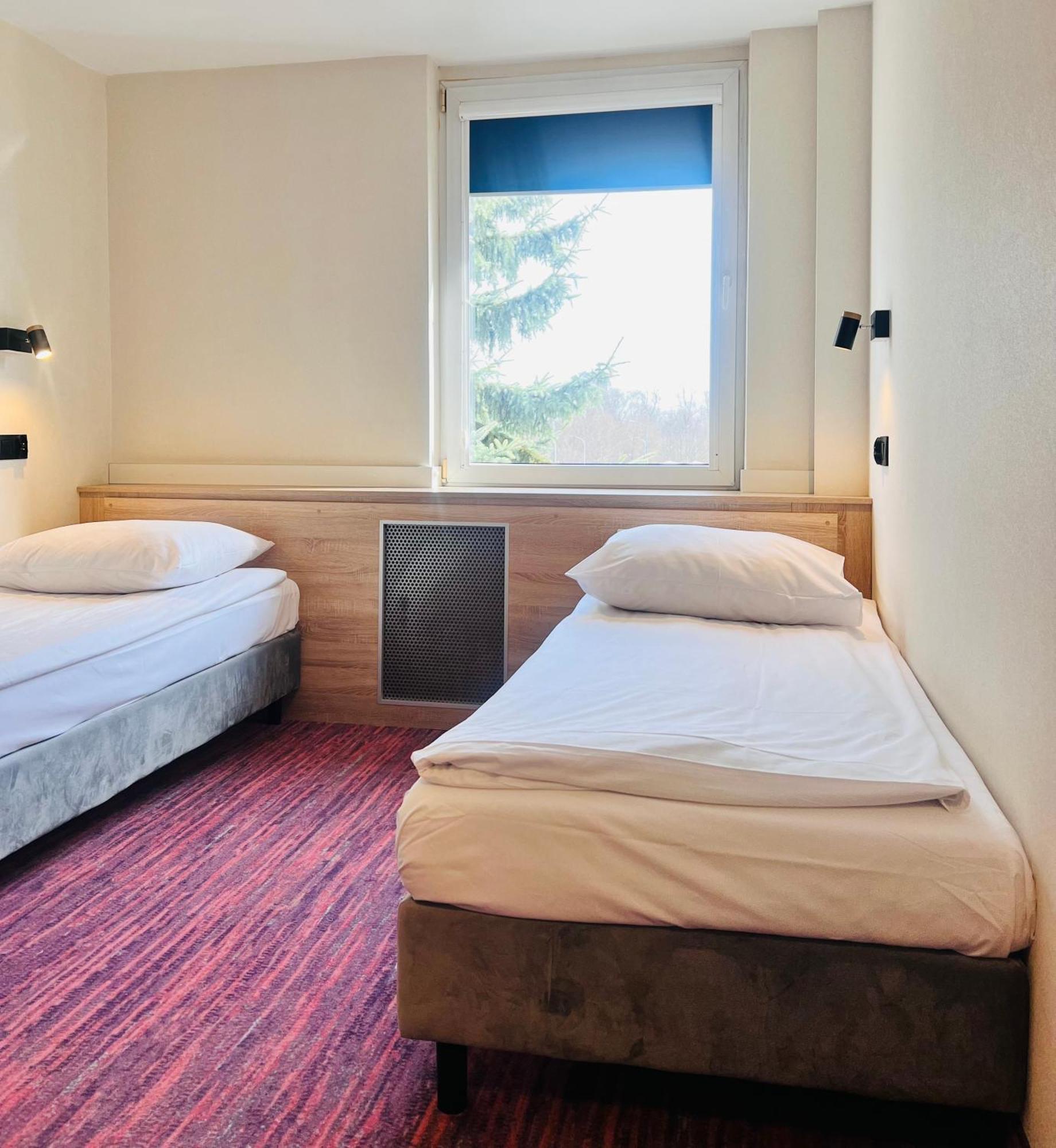 קרקוב Hotel Rok מראה חיצוני תמונה